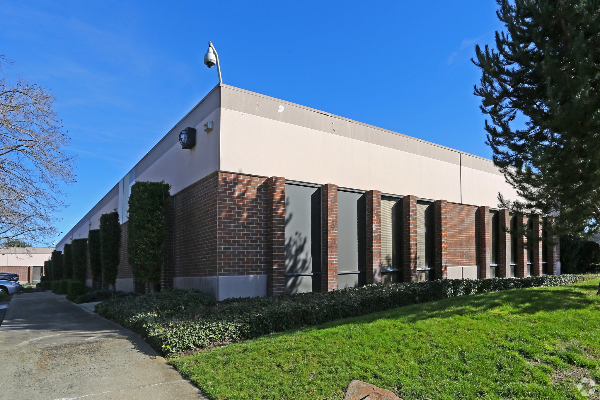 2999 Gold Canal Dr, Rancho Cordova, CA for sale Primary Photo- Image 1 of 5