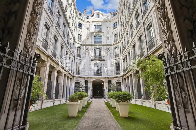 21-23 Rue D'Algerie, Lyon à vendre - Hall d’entrée - Image 1 de 15