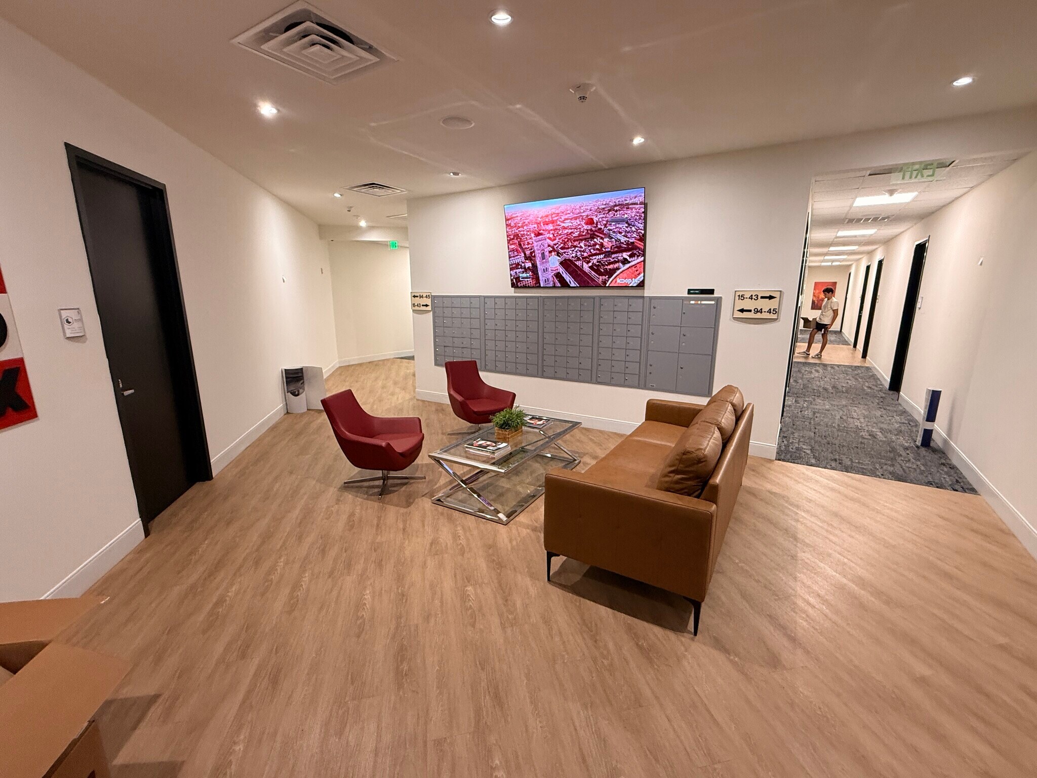 801 Northpoint Pky, West Palm Beach, FL for lease Interior Photo- Image 1 of 4