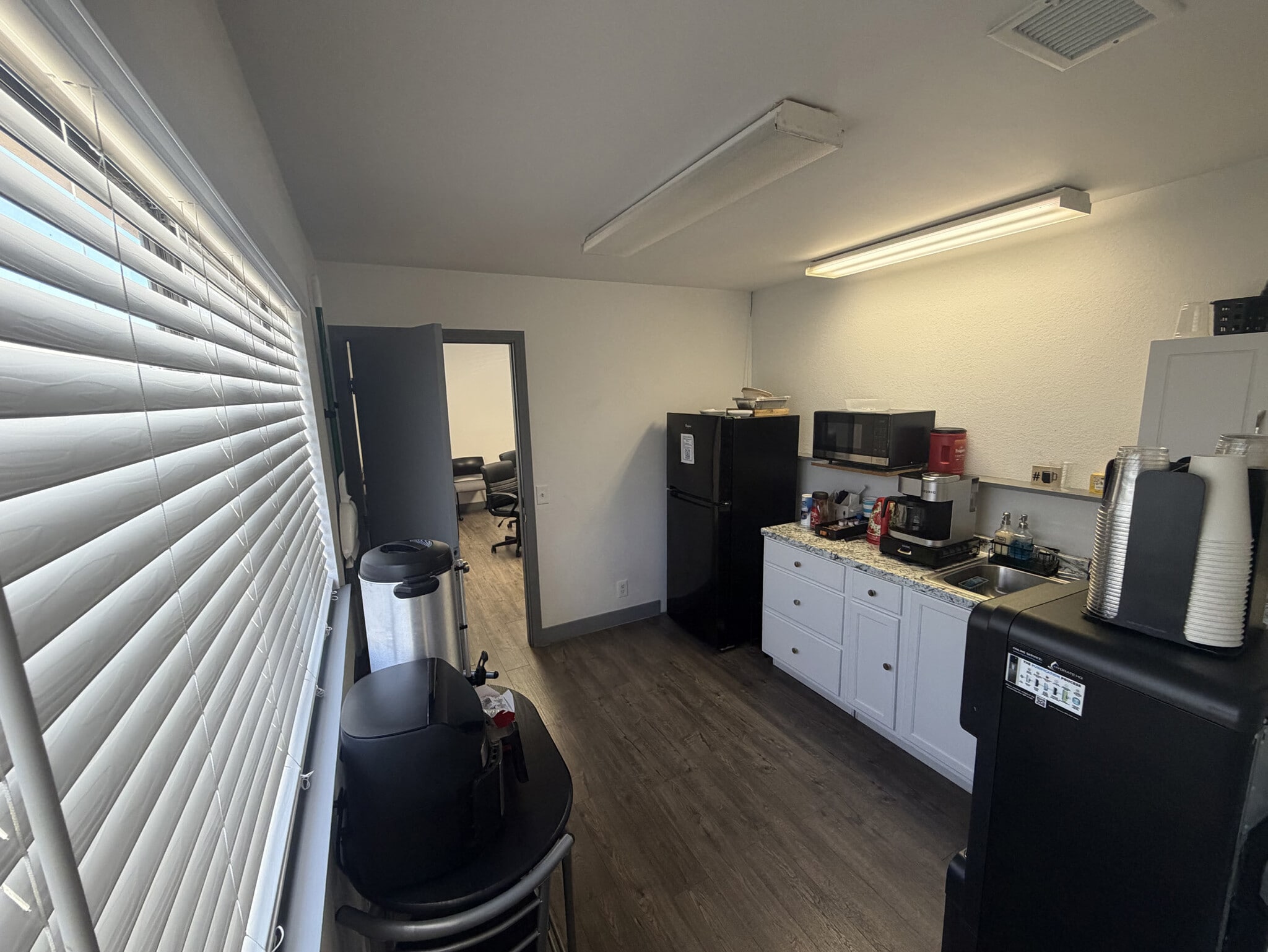 10540 Kenney St, Santee, CA for lease Interior Photo- Image 1 of 3