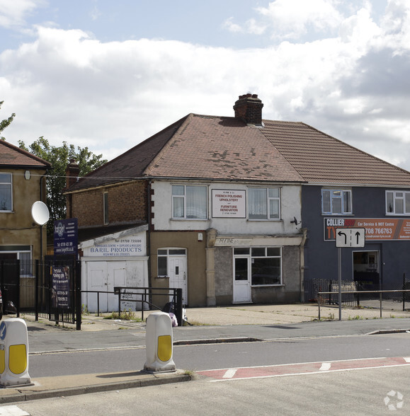 4 Hog Hill Rd, Romford for lease - Primary Photo - Image 1 of 1