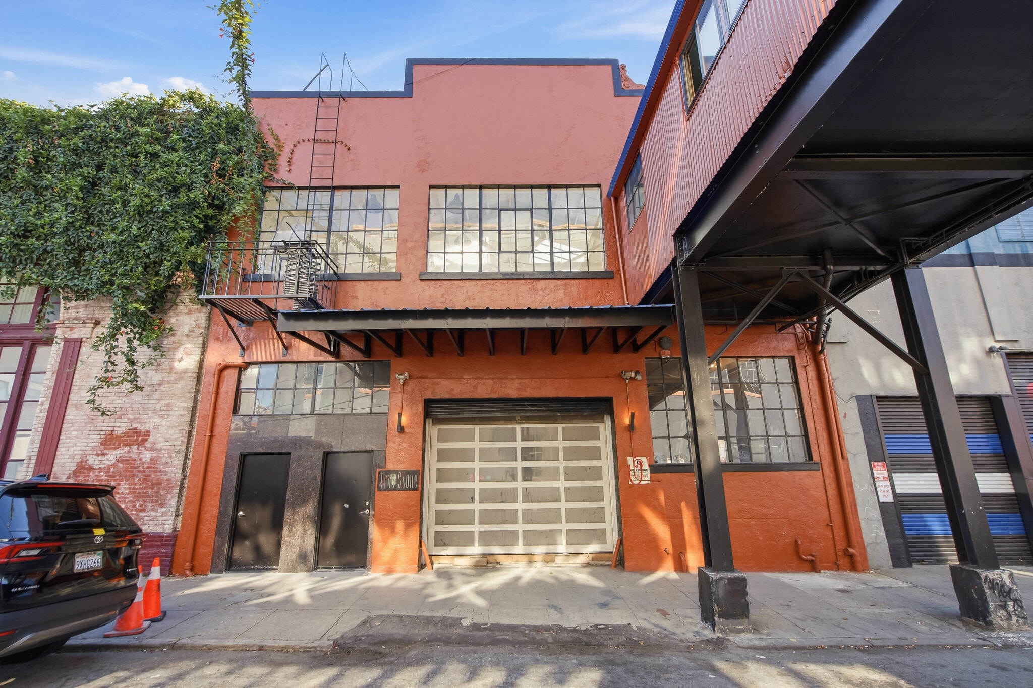 19 Heron St, San Francisco, CA for lease Primary Photo- Image 1 of 22