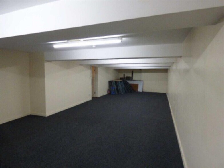 22-22A Byram St, Huddersfield à vendre - Photo intérieure - Image 3 de 5