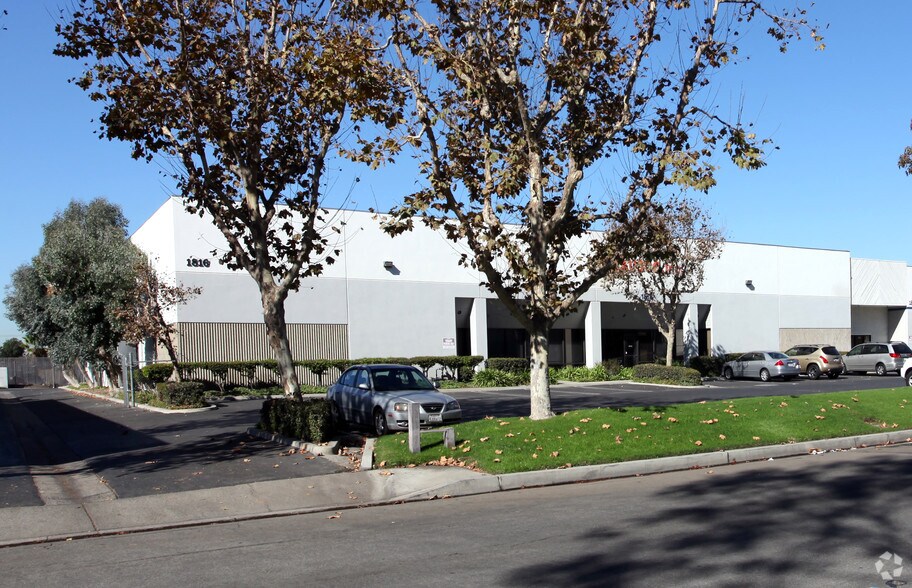 1816-1818 N Case St, Orange, CA à louer - Photo du bâtiment - Image 2 de 4
