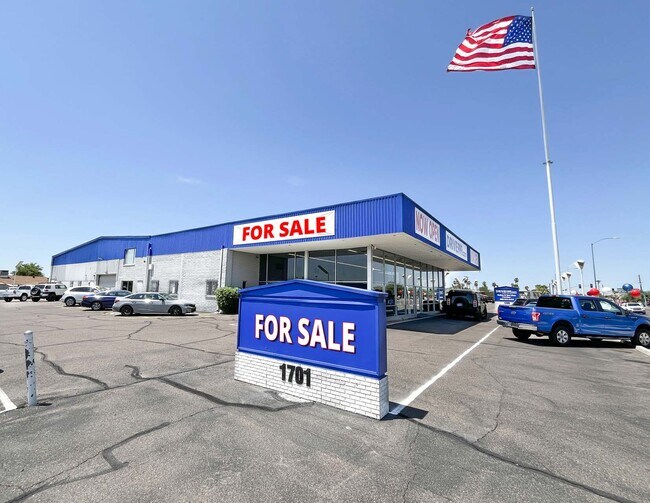 More details for 1701 W Broadway Rd, Mesa, AZ - Retail for Sale