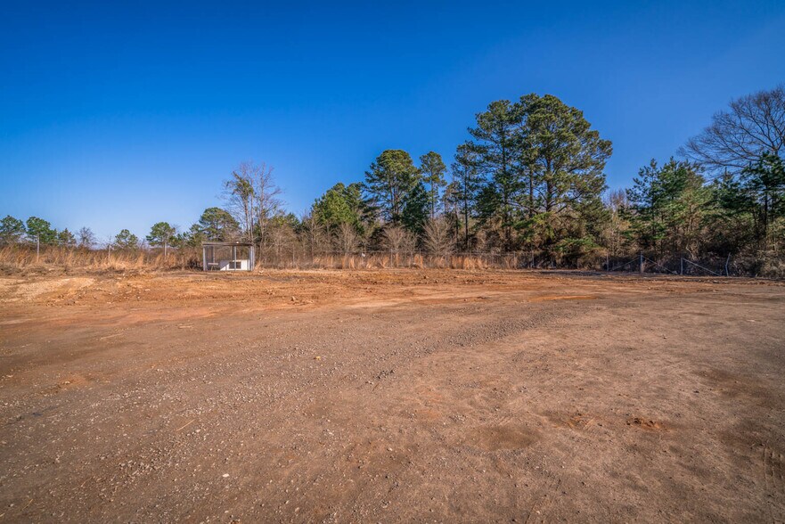 717 E Loop 281, Longview, TX à louer - Photo du bâtiment - Image 3 de 27