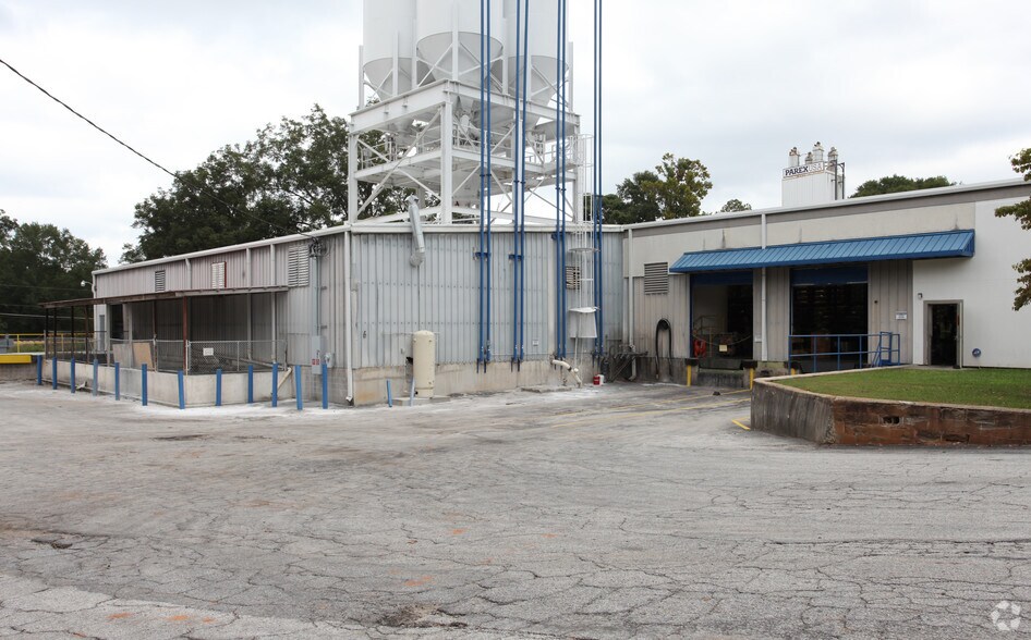 1870 Stone Mountain Lithonia Rd, Lithonia, GA à vendre - Photo du bâtiment - Image 2 de 2