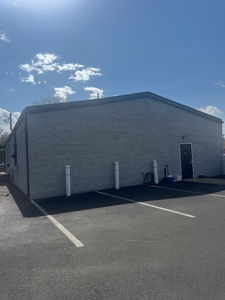 7 Cuthbert Blvd, Oaklyn, NJ à vendre - Photo du bâtiment - Image 3 de 27