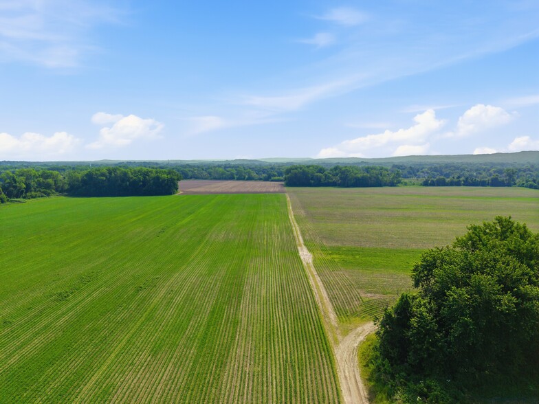 0 Meadow Road, Glastonbury, CT for sale - Primary Photo - Image 1 of 12