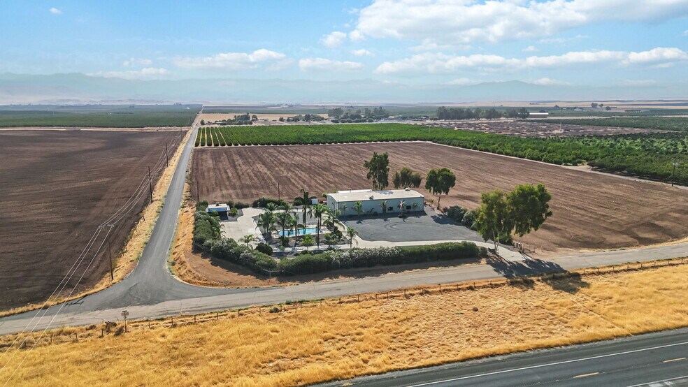 23259 Avenue 64 Ave, Ducor, CA à vendre - Photo du bâtiment - Image 3 de 65
