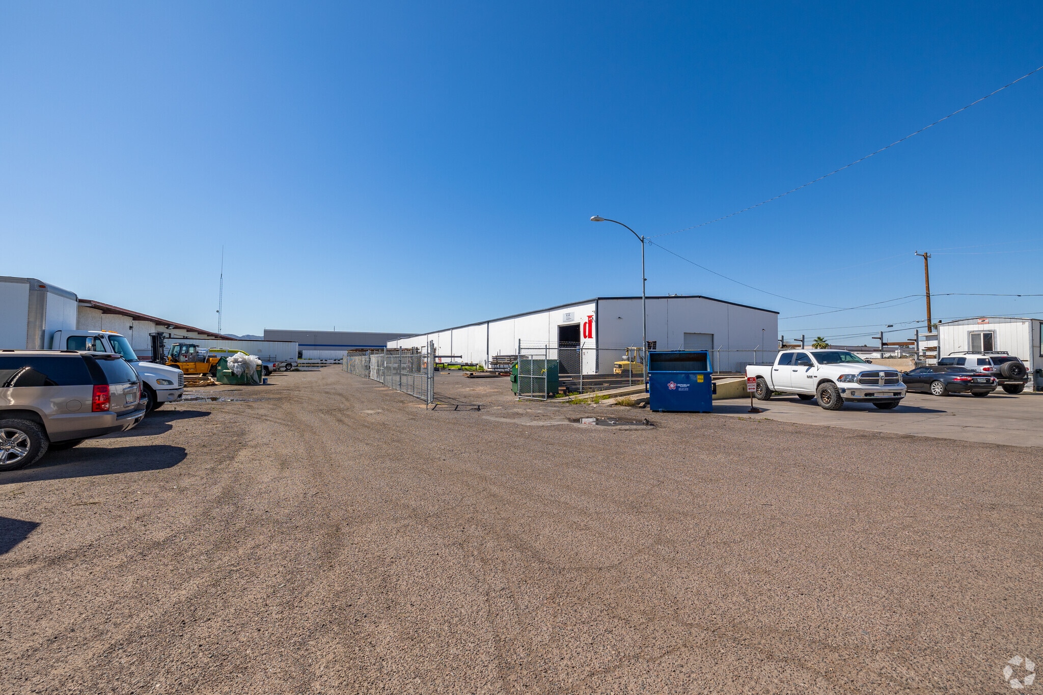 1315 E Gibson Ln, Phoenix, AZ for lease Primary Photo- Image 1 of 63