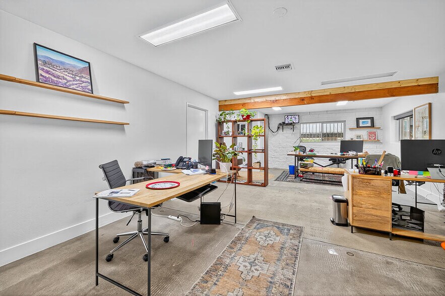 81500 Industrial Pl, Indio, CA à vendre - Photo du bâtiment - Image 3 de 32