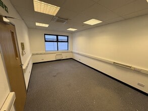 Bourne Rd, Crayford à louer Photo intérieure- Image 1 de 1