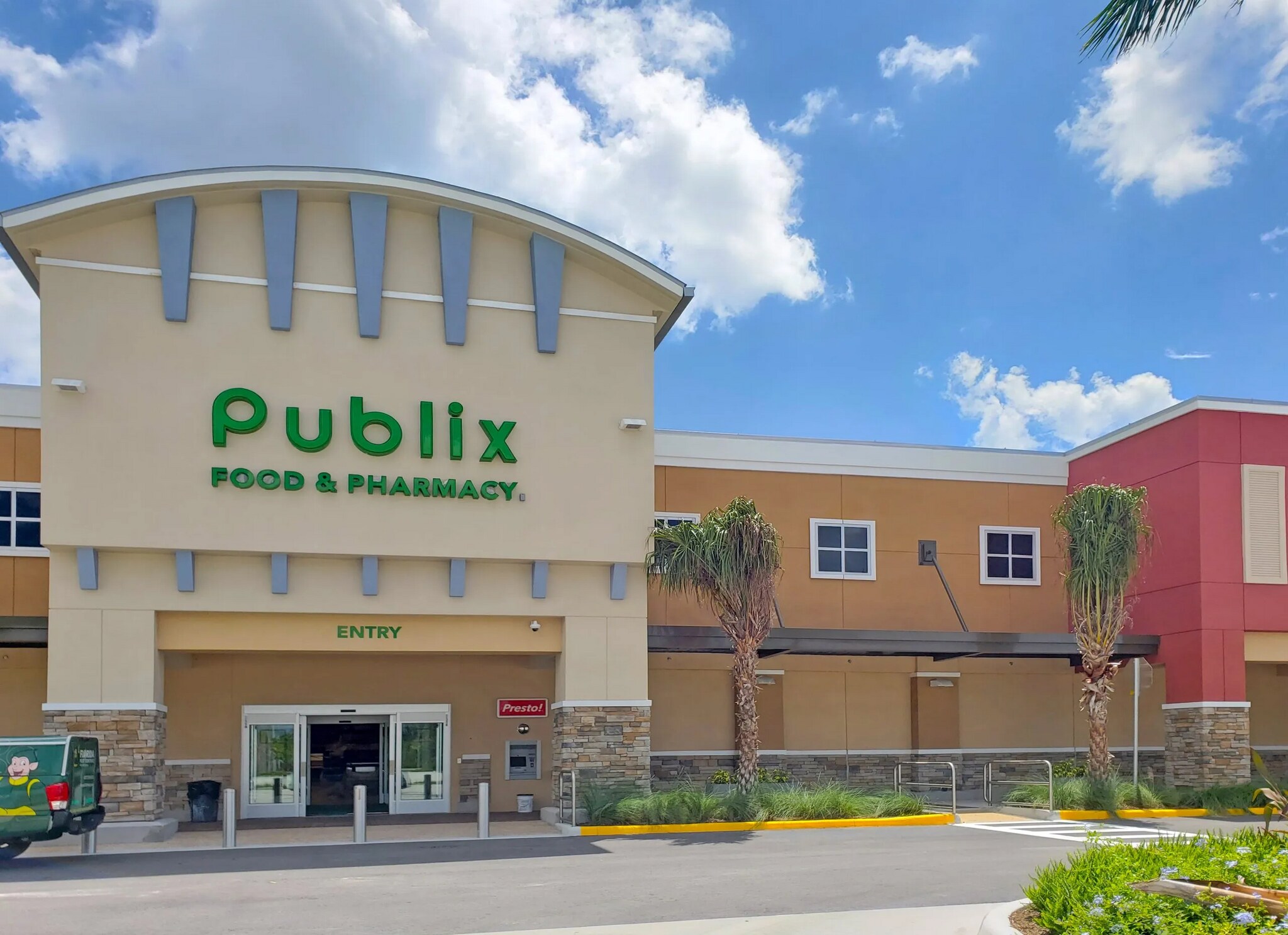 21000 Old Cutler Rd, Cutler Bay, FL à louer Photo principale- Image 1 de 7