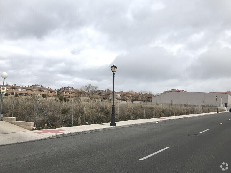 Terrain dans Ávila, Ávila à vendre - Photo du bâtiment - Image 2 de 2