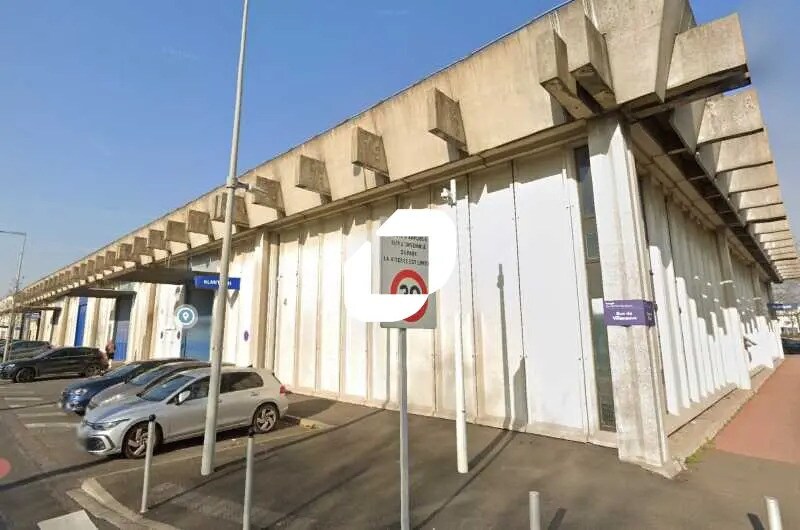 Flex dans Rungis à louer Photo du bâtiment- Image 1 de 7