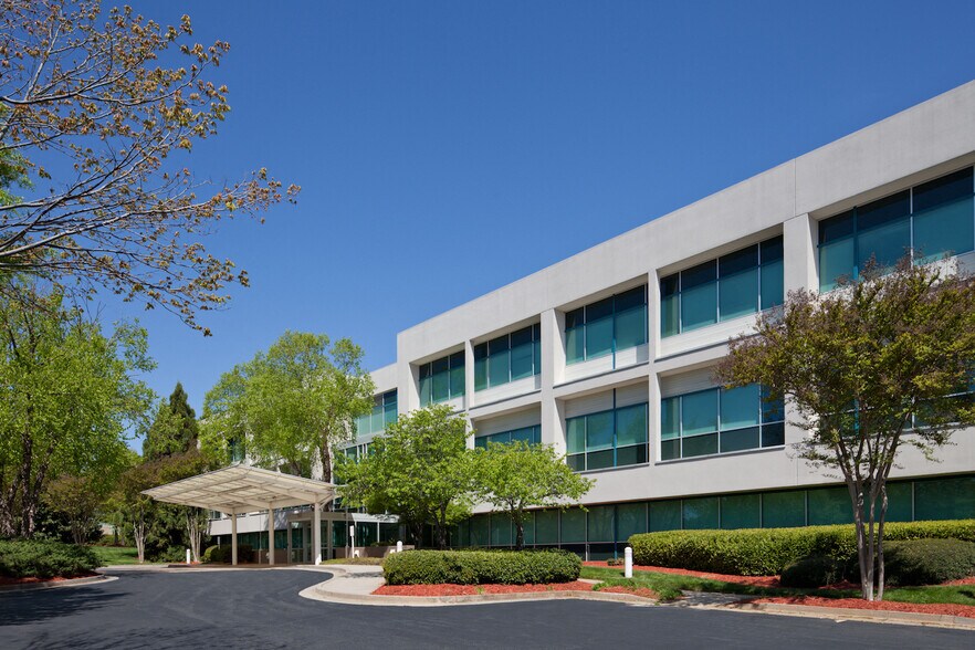 500 Medical Center Blvd, Lawrenceville, GA à louer - Photo du bâtiment - Image 2 de 13