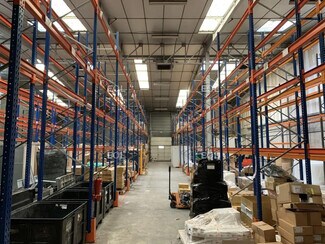 Plus de détails pour Industriel à louer