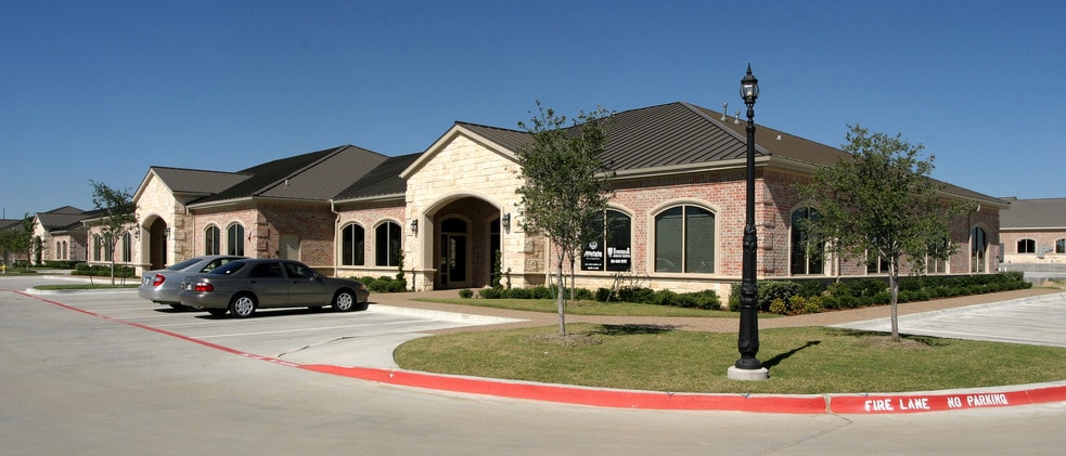 3550 Parkwood Blvd, Frisco, TX for sale - Primary Photo - Image 1 of 2