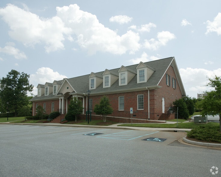 1 Caledon Ct, Greenville, SC for lease - Building Photo - Image 2 of 6
