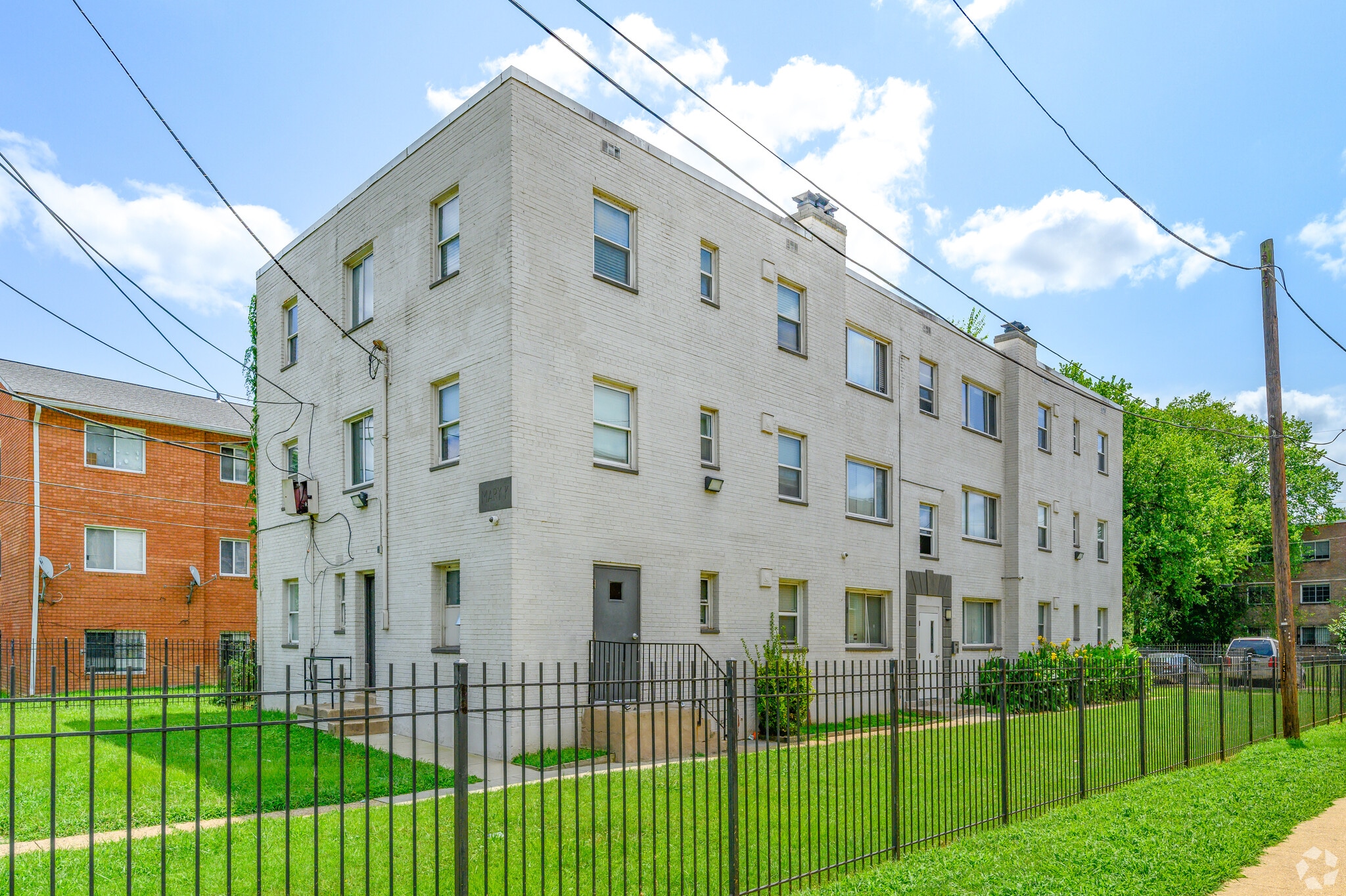129 Yuma St SE, Washington, DC for sale Primary Photo- Image 1 of 17
