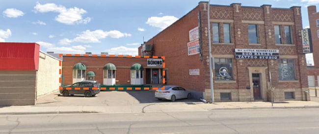 Plus de détails pour 1231 & 1235 Broad Street – Commerce de détail à vendre, Regina, SK