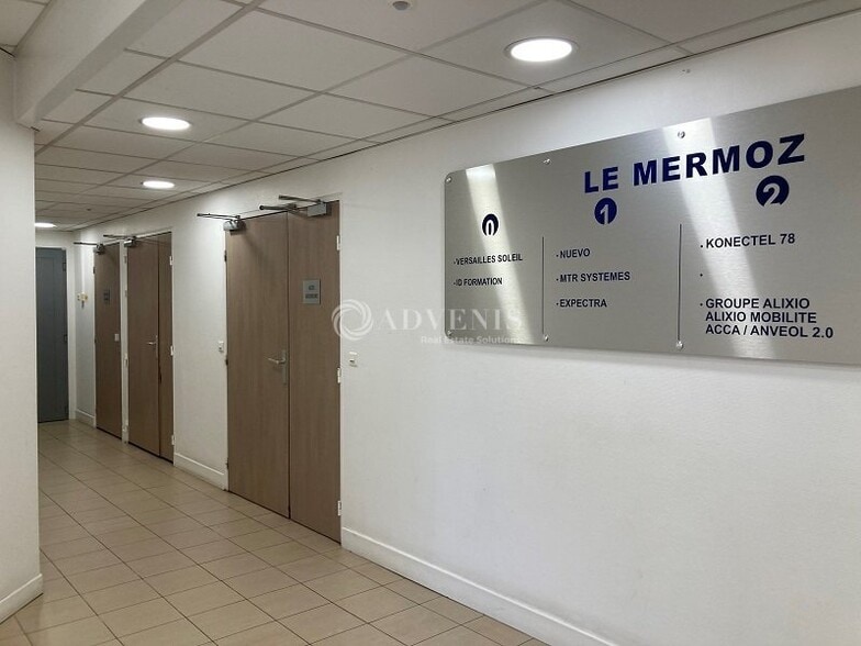 7 Rue Jean Mermoz, Versailles à louer - Hall d’entrée - Image 2 de 9