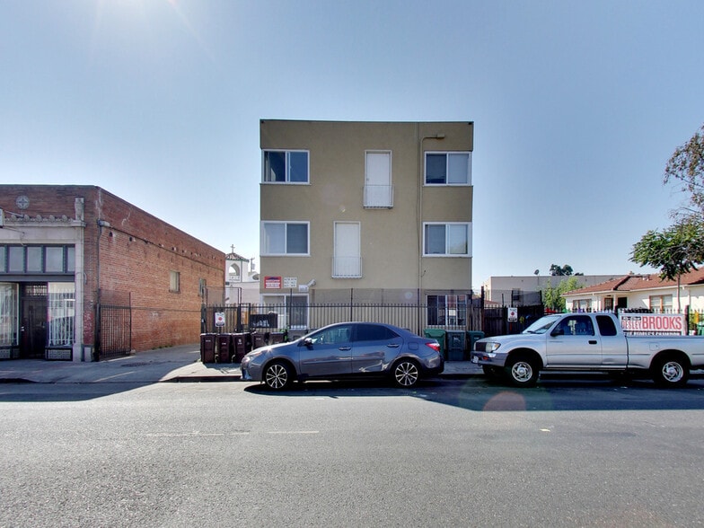 6619-6625 Bancroft Ave, Oakland, CA for sale - Building Photo - Image 2 of 10
