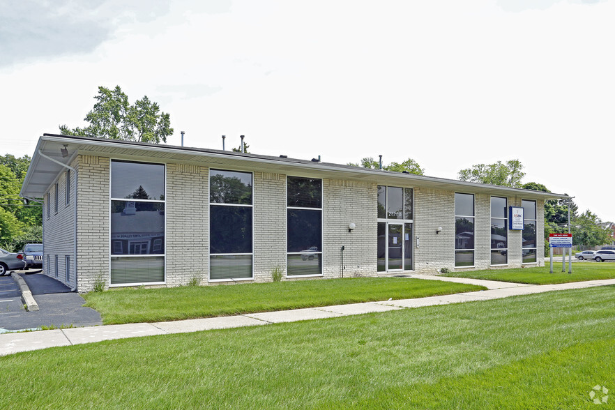 28200 Southfield Rd, Southfield, MI for lease - Building Photo - Image 1 of 4