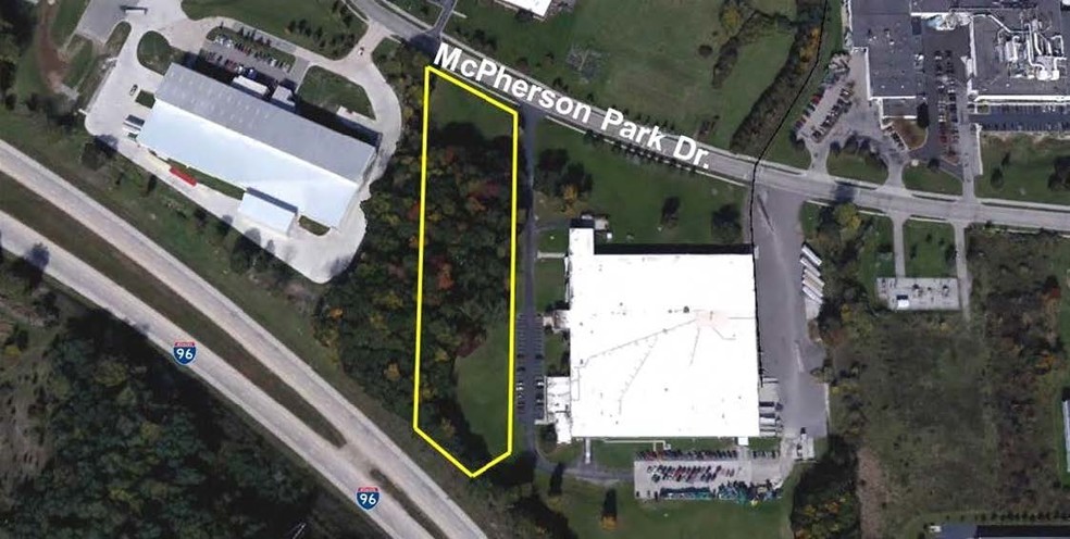 1460 McPherson Park Dr, Howell, MI for sale - Building Photo - Image 1 of 1