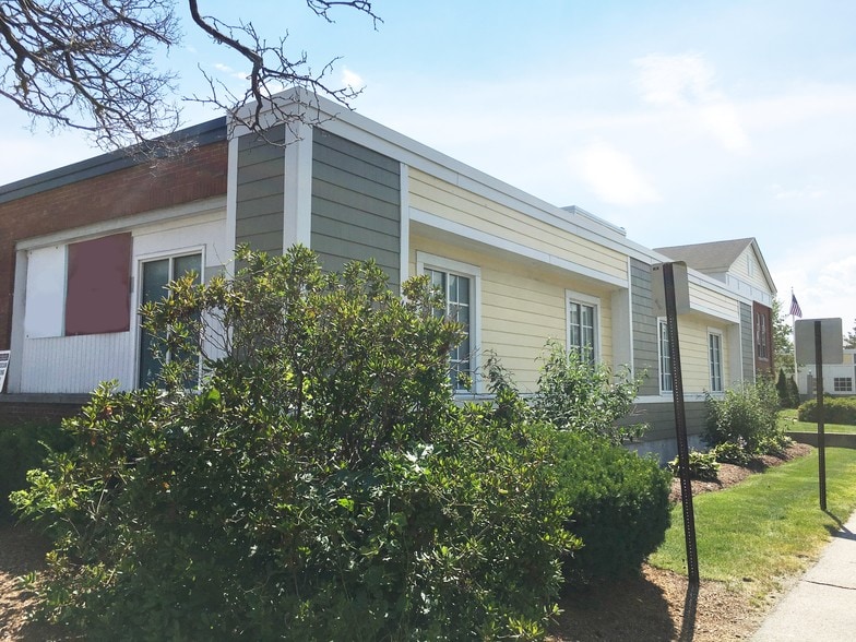 57 Webster St, Manchester, NH à vendre - Photo du bâtiment - Image 3 de 3