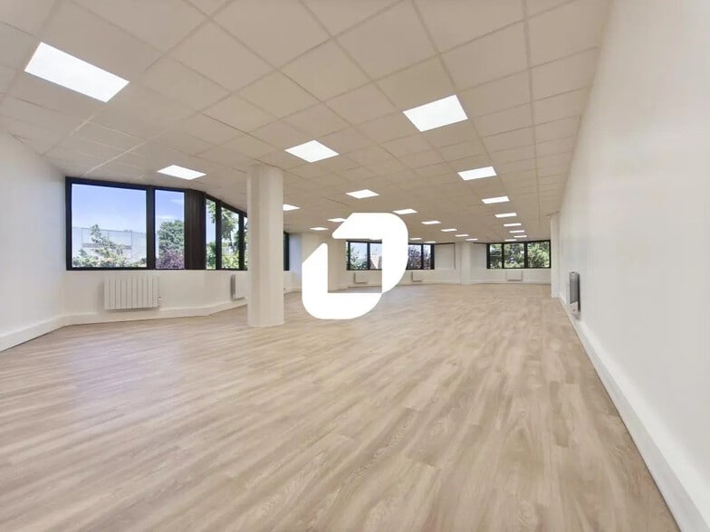 Bureau dans Rosny-sous-Bois à louer - Photo intérieure - Image 3 de 5