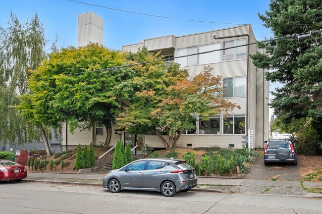 More details for 7919 Wallingford Ave N, Seattle, WA - Multifamily for Sale