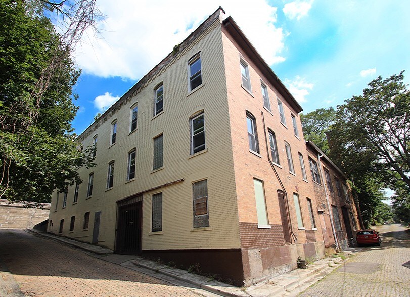 321 Pennwood Ave, Pittsburgh, PA à louer - Photo du bâtiment - Image 2 de 4