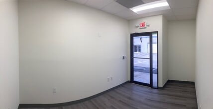 10018-10058 Spanish Isles Blvd, Boca Raton, FL à louer Photo intérieure- Image 2 de 3