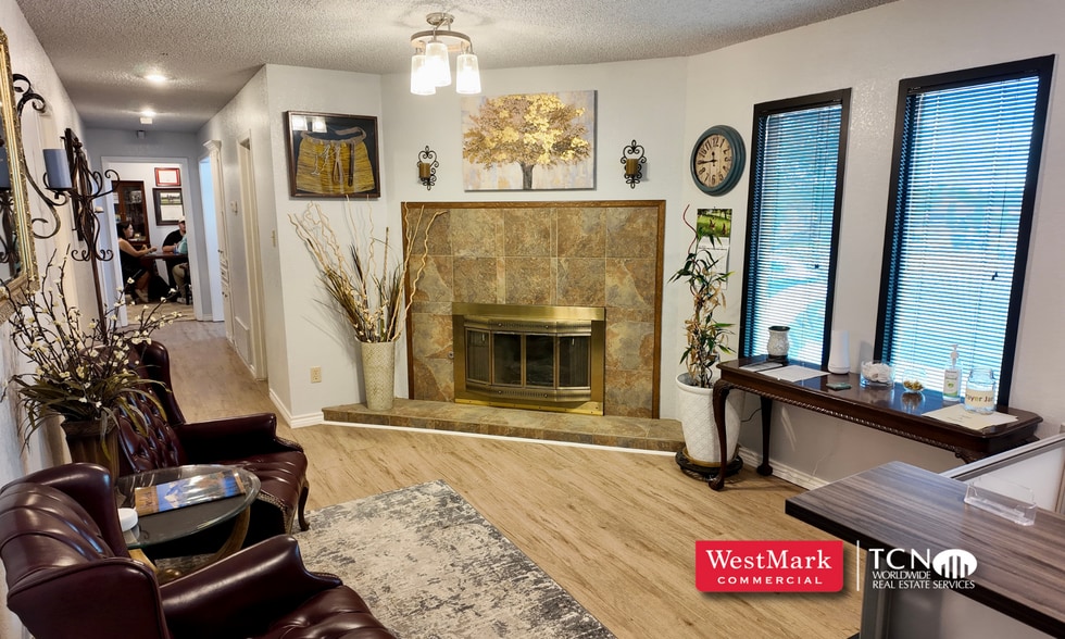 8008 Slide Rd, Lubbock, TX for sale - Building Photo - Image 2 of 9