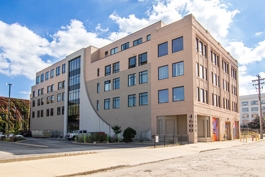 4600 Euclid Ave, Cleveland, OH for lease - Building Photo - Image 1 of 3