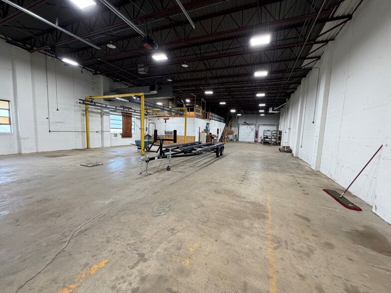 2054 Drill Ave, Dayton, OH for sale - Building Photo - Image 3 of 9