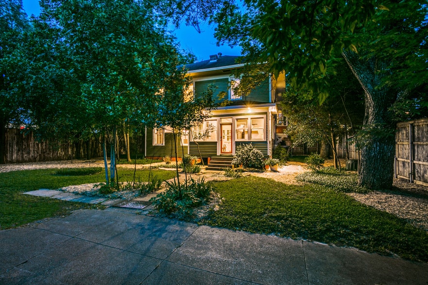 3403 Knight St, Dallas, TX for lease - Building Photo - Image 3 of 10