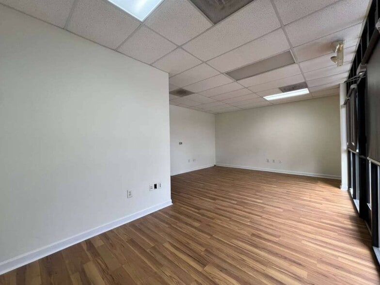 1000 Van Buren Ave, Indian Trail, NC for lease - Building Photo - Image 3 of 9