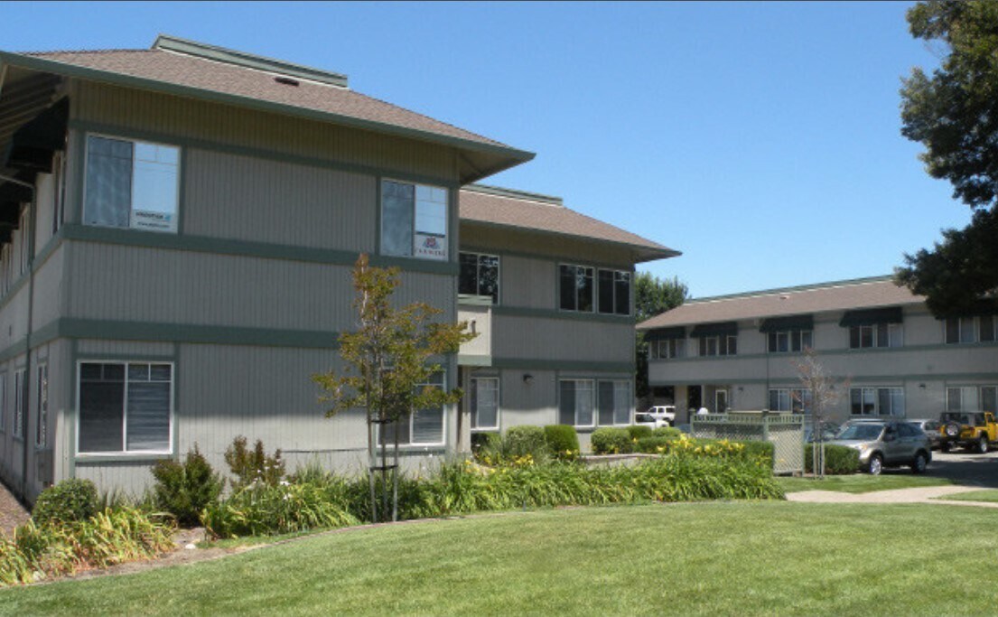 11750 Dublin Blvd, Dublin, CA for lease Primary Photo- Image 1 of 5