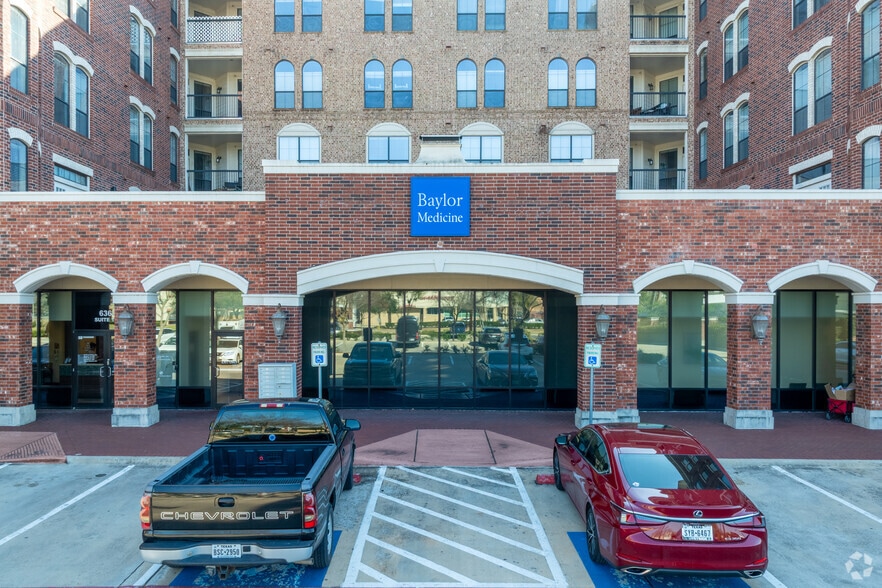 6363 San Felipe Dr, Houston, TX for lease - Building Photo - Image 3 of 4