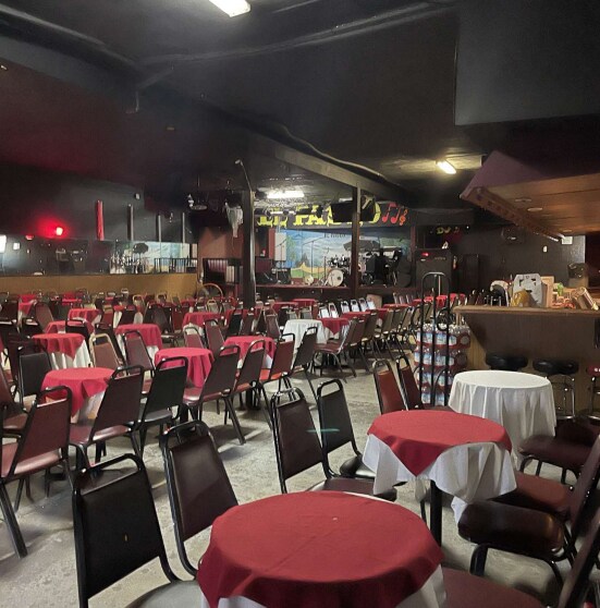 13291 Van Nuys Blvd, Pacoima, CA à vendre - Photo intérieure - Image 2 de 5