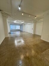 1206 S Maple Ave, Los Angeles, CA for lease Interior Photo- Image 1 of 3