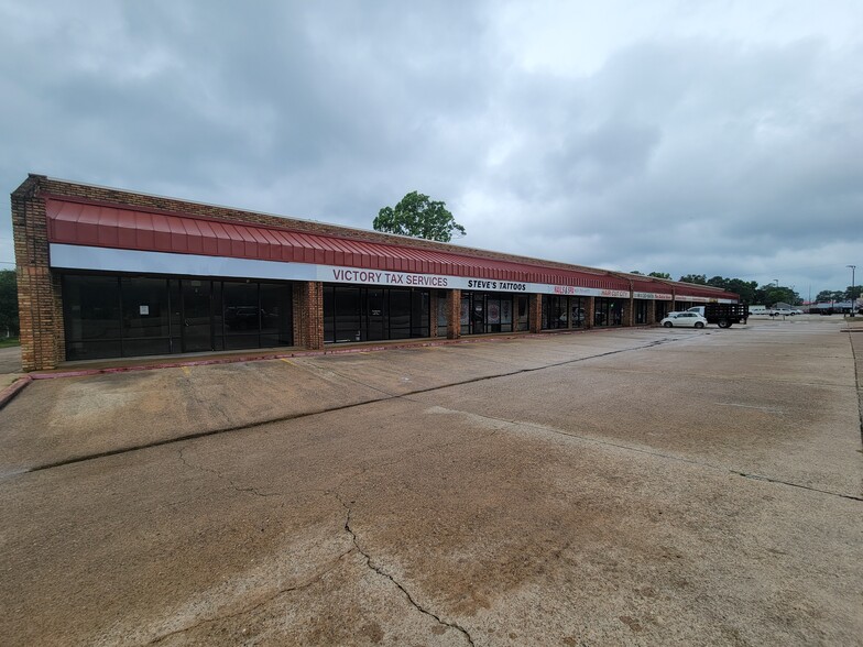 3601 N Stateline Ave, Texarkana, TX for lease - Building Photo - Image 2 of 9