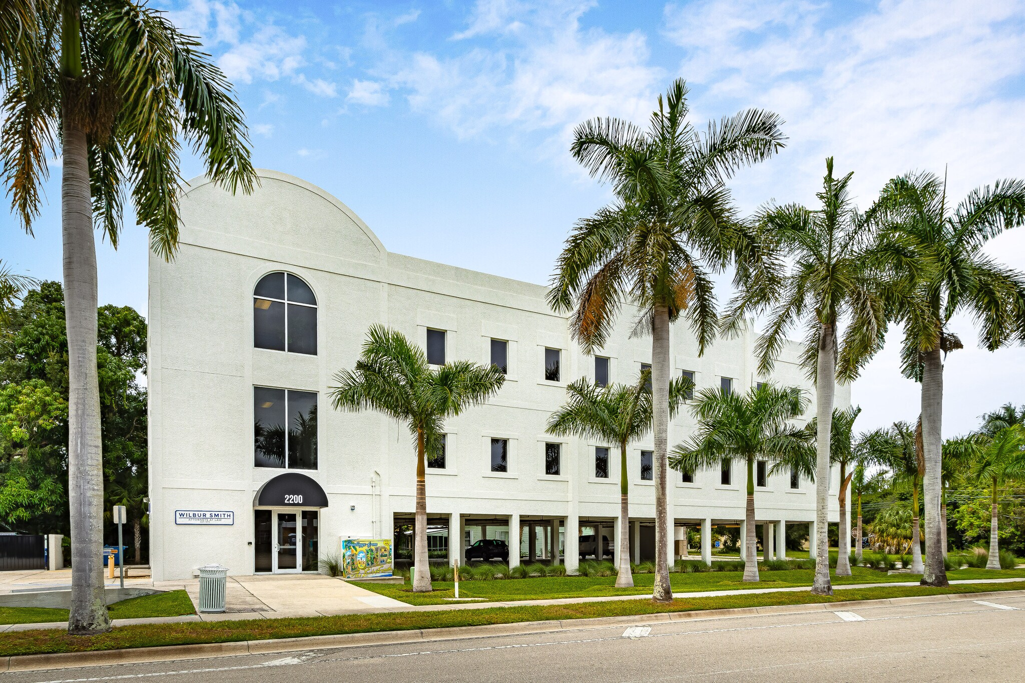 2200 Broadway, Fort Myers, FL à louer Photo du bâtiment- Image 1 de 25