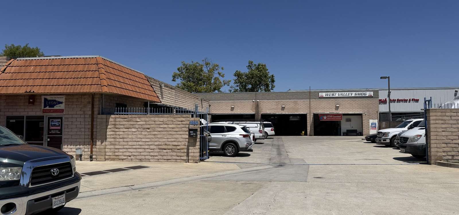 1880 Sinaloa Rd, Simi Valley, CA à vendre Photo du bâtiment- Image 1 de 7