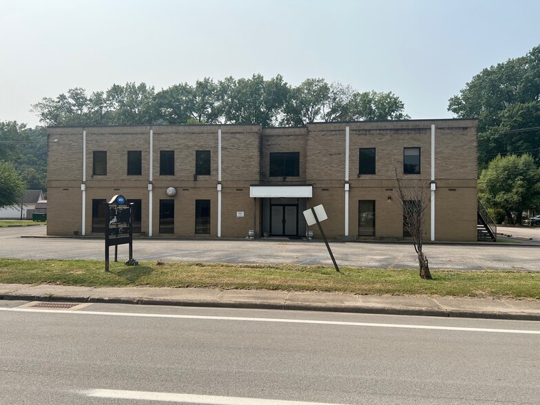 4701 MacCorkle Ave SE, Charleston, WV for sale - Building Photo - Image 1 of 27