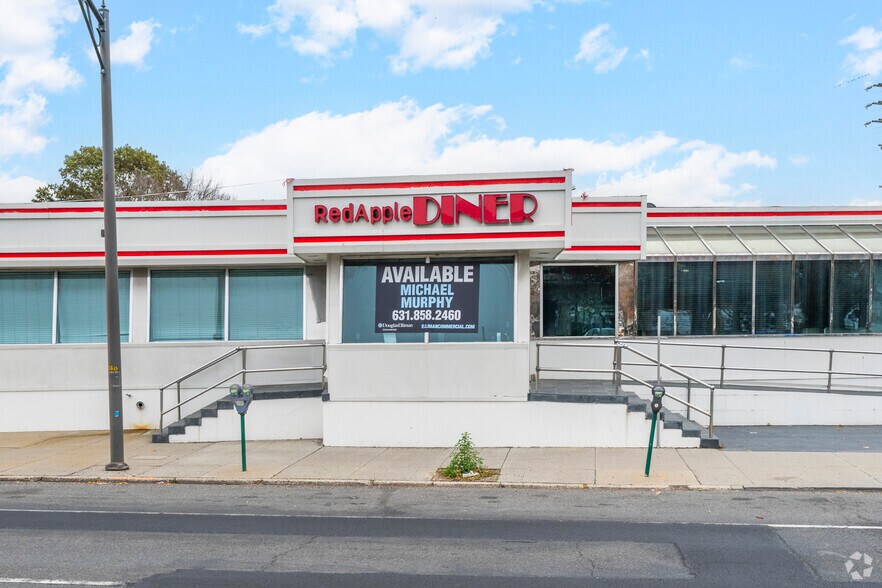 401 Sunrise Hwy, Lynbrook, NY à vendre - Photo du bâtiment - Image 2 de 3