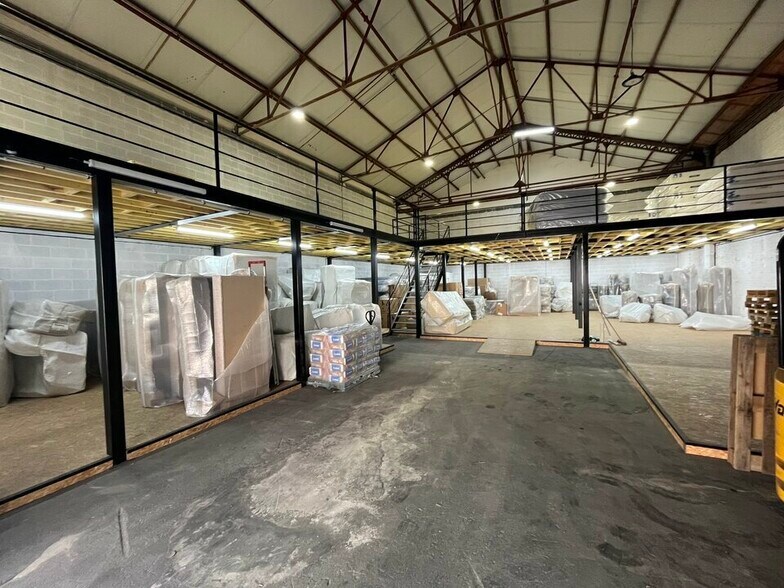 Industrial in Roubaix for sale - Interior Photo - Image 2 of 5